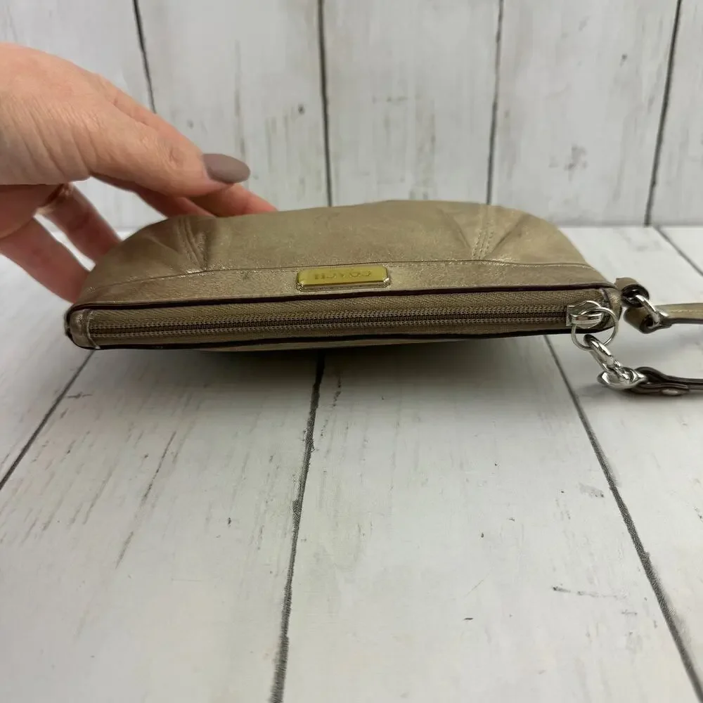 Coach Gold Leather Zip Top Wristlet Clutch Wallet Bag